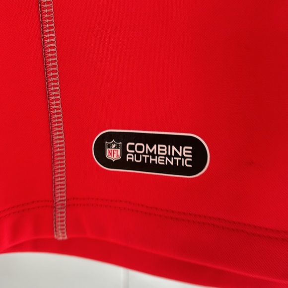 NFL NE Patriots 3/4 zip up - Picture 2 of 5